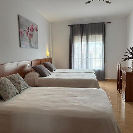 Hotel Ciudad 포조알콘 외부 사진